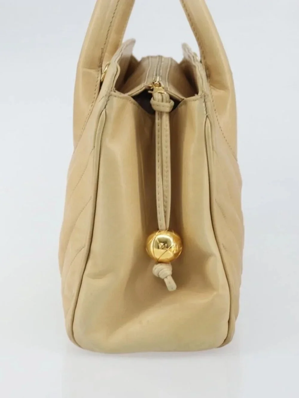 CHANEL V Stitch Hand Bag Leather Beige Gold CC Auth BA9348